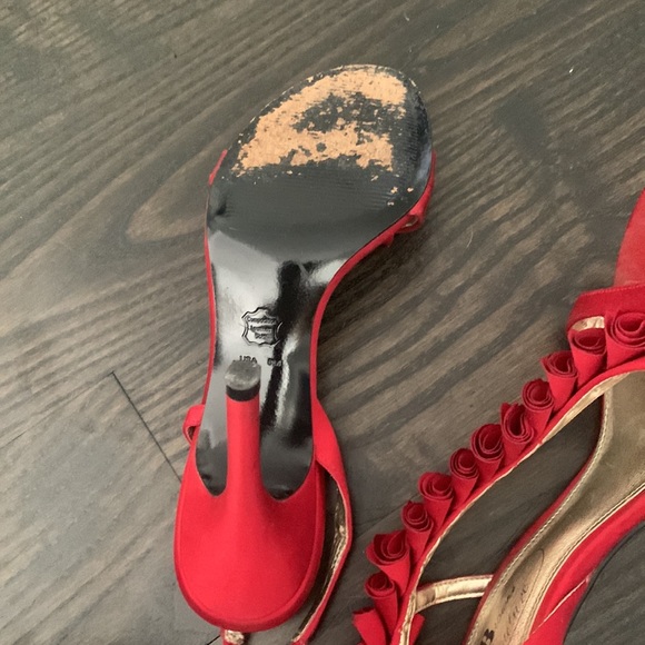 Browns Couture Red Satiny Heels - Picture 4 of 6